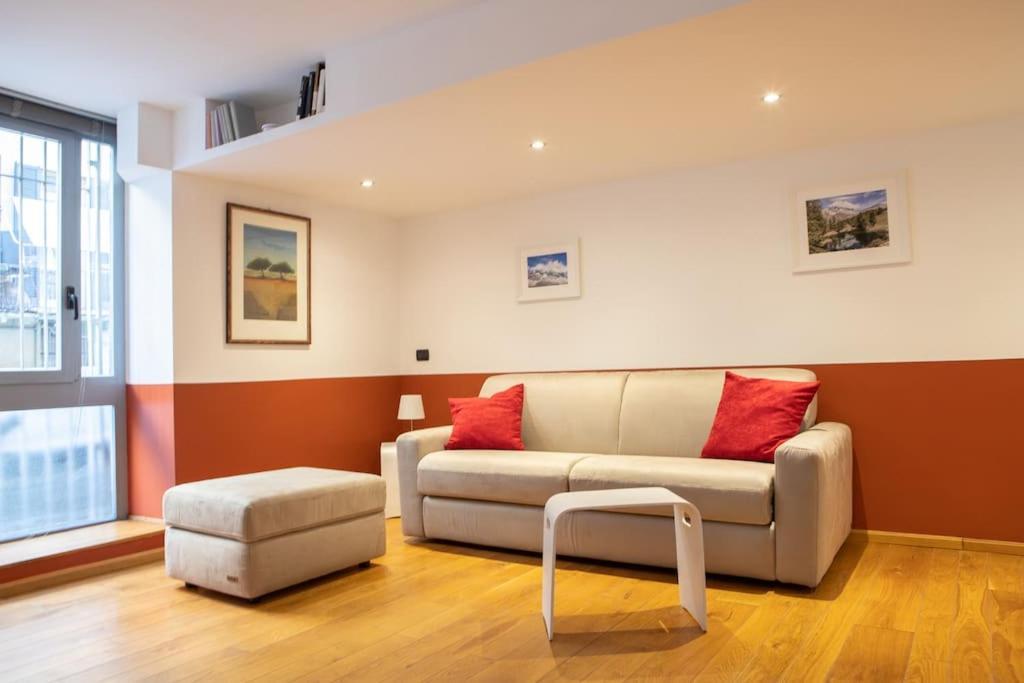 Comfortable Flat In Porta Romana Milano Esterno foto