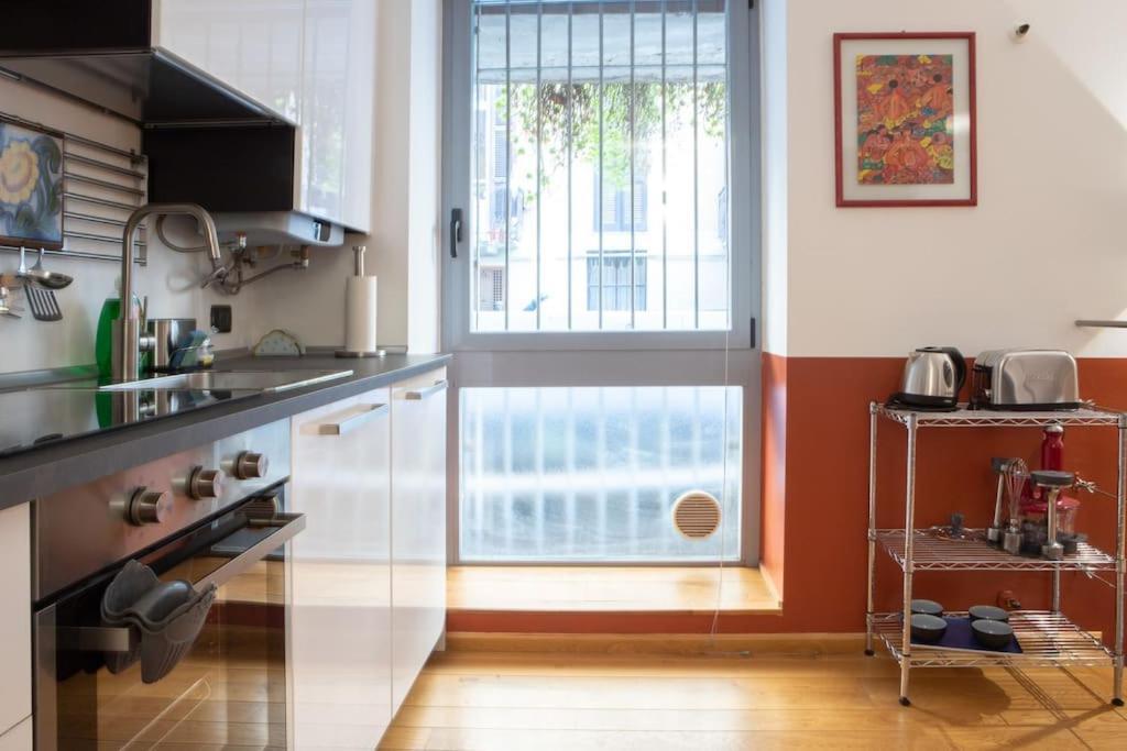 Comfortable Flat In Porta Romana Milano Esterno foto